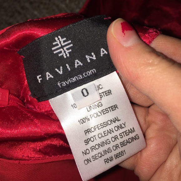 Faviana prom dress from Glitterati - Picture 3 of 3